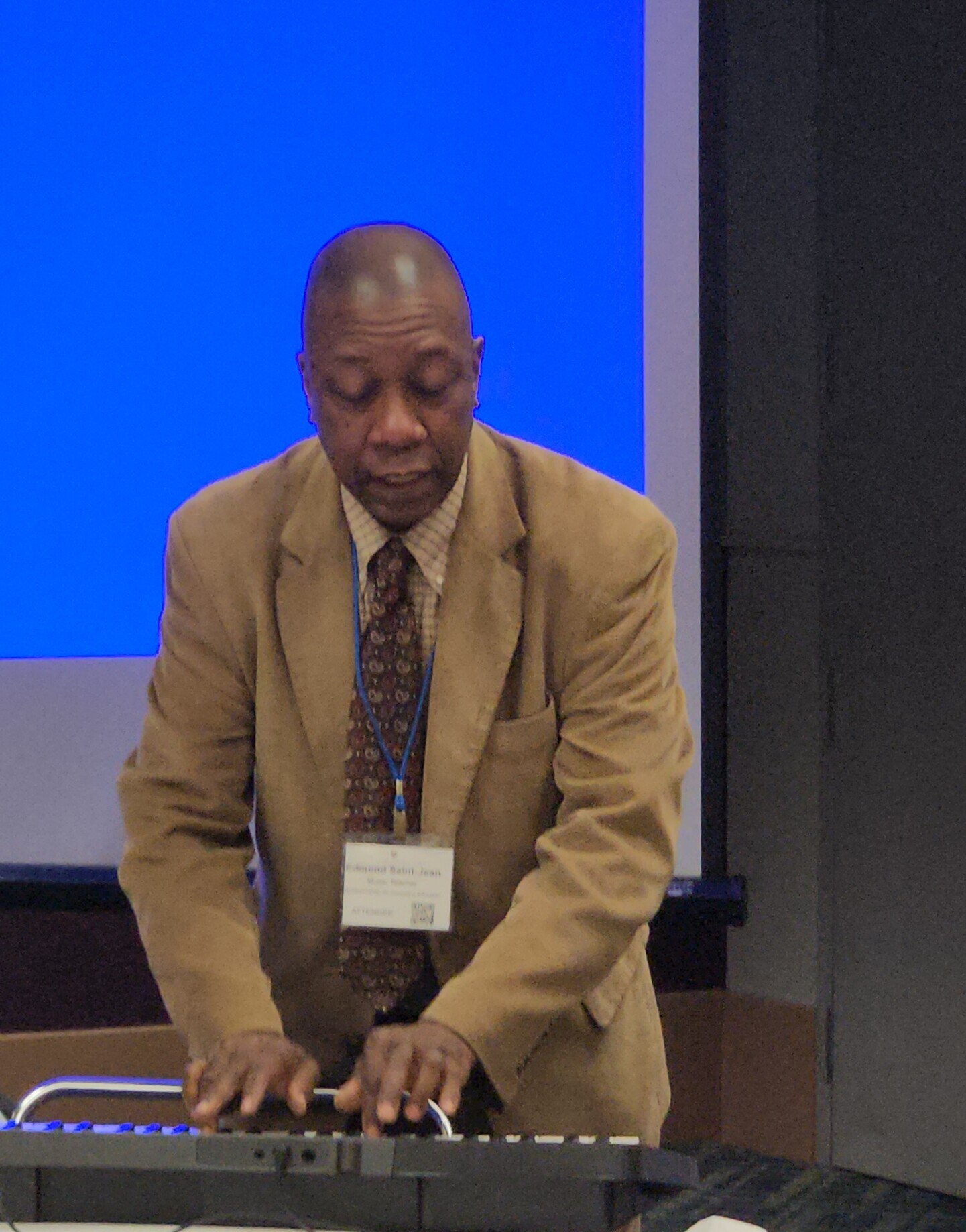 The Presenter CGMD2022